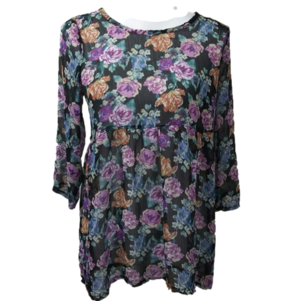 ABOUT A Girl Multicolored Floral Round Neckline 3/4 Sleeve Keyhole Back Tunic
